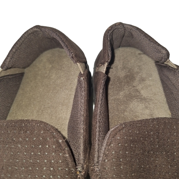 Dearfoam Mens Brown Comfy Memory Foam Cushion Slip On Moccasin Slippers Size 7-8 - Picture 5 of 9